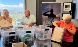 mervin donna packaging 1